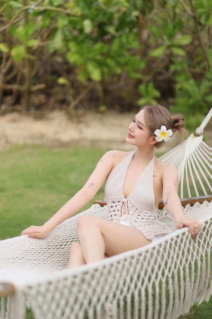 Xoài Non mặc bikini khoe dáng cực chất